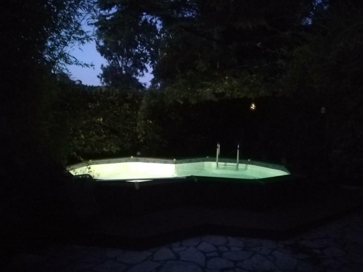 Grand Studio Avec Piscine Montpellier Exterior foto